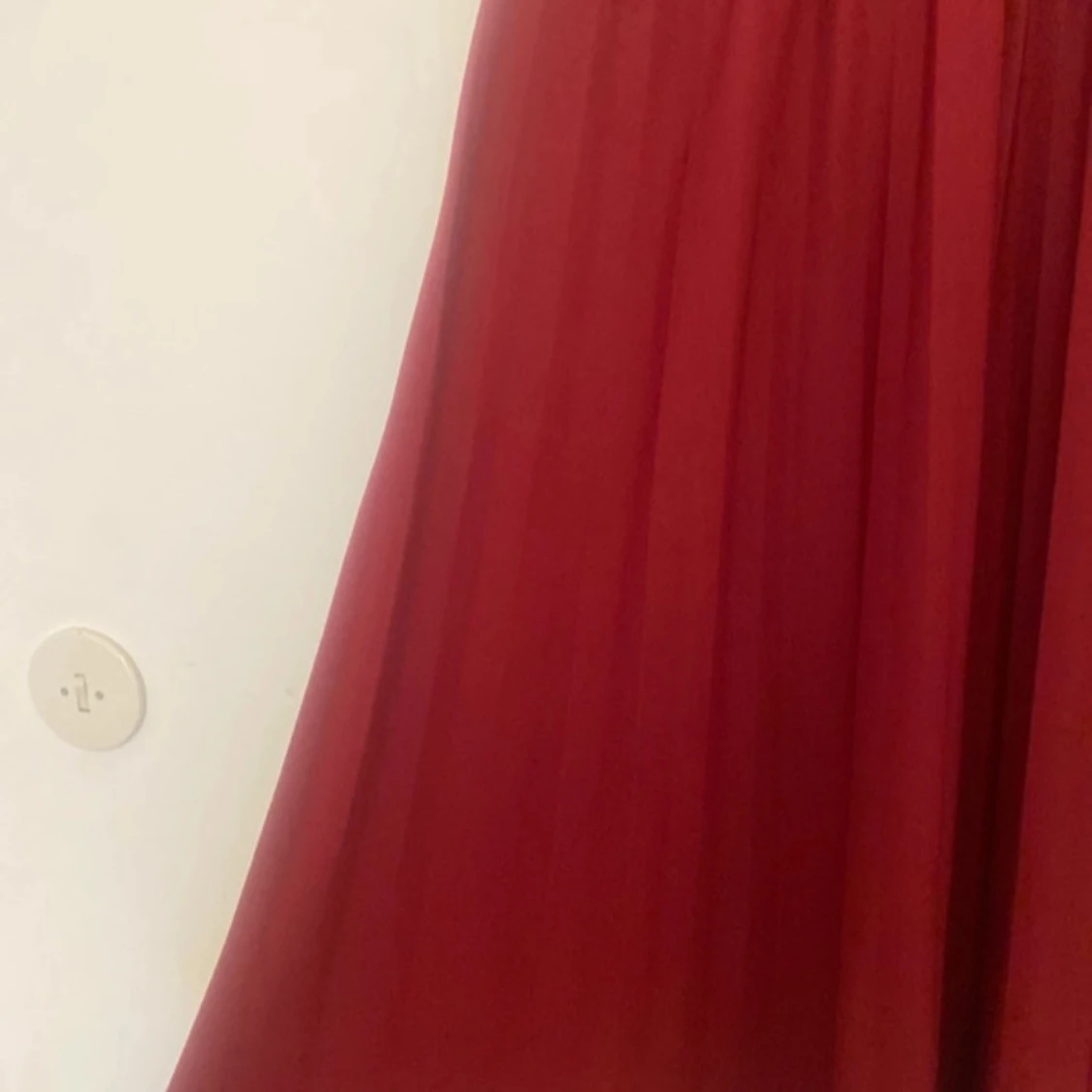 Mörkröd långkjol med resårmidja - 4