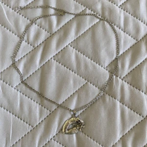 Halsband - Superfint halsband💕