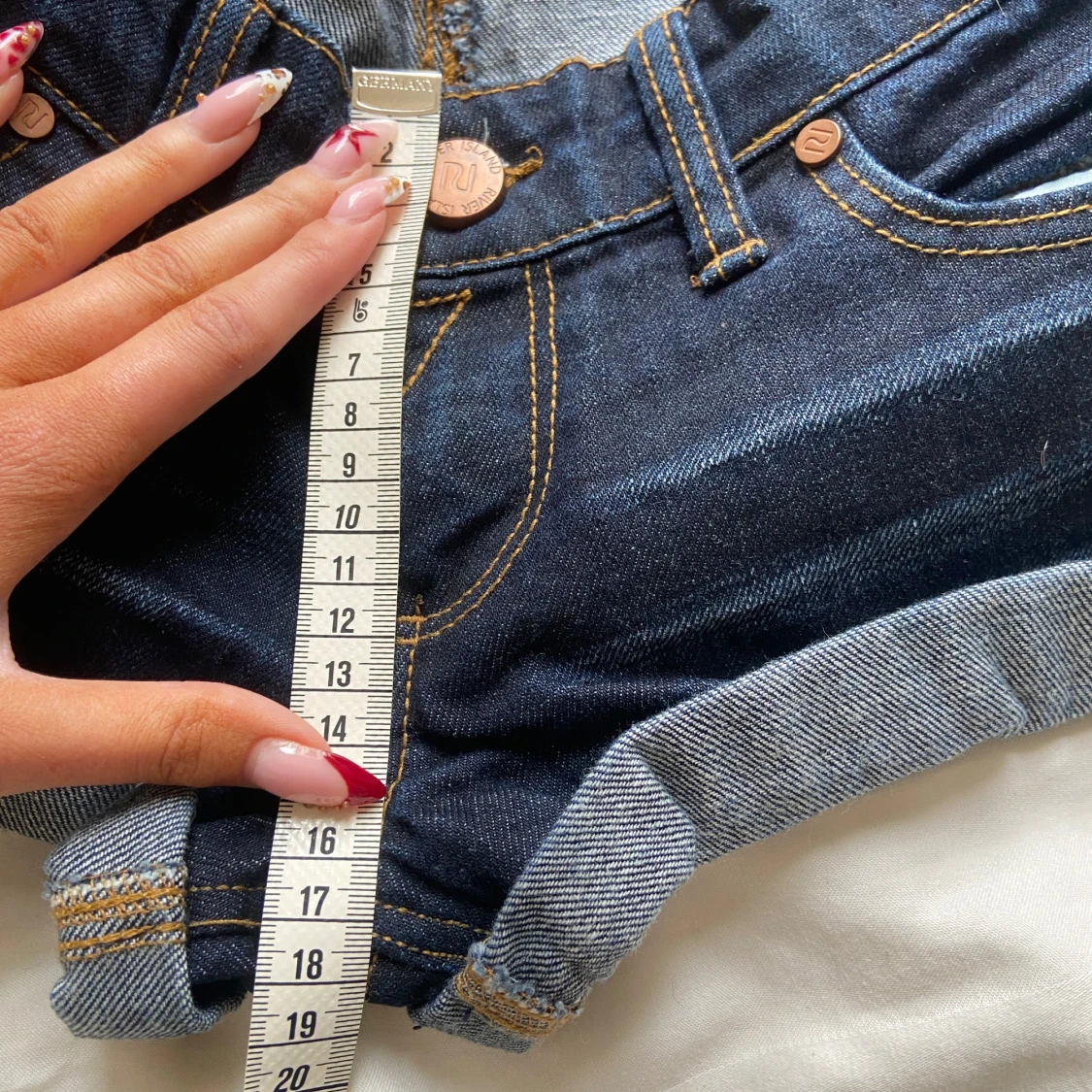 Lågmidjade shorts - 3