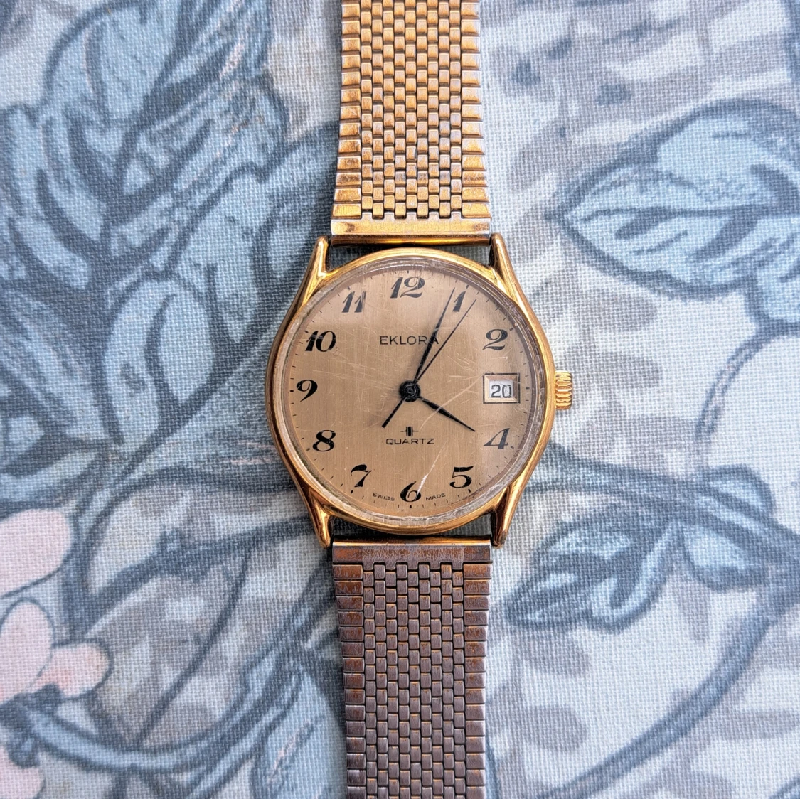 Guldig vintageklocka från Eklora - 2