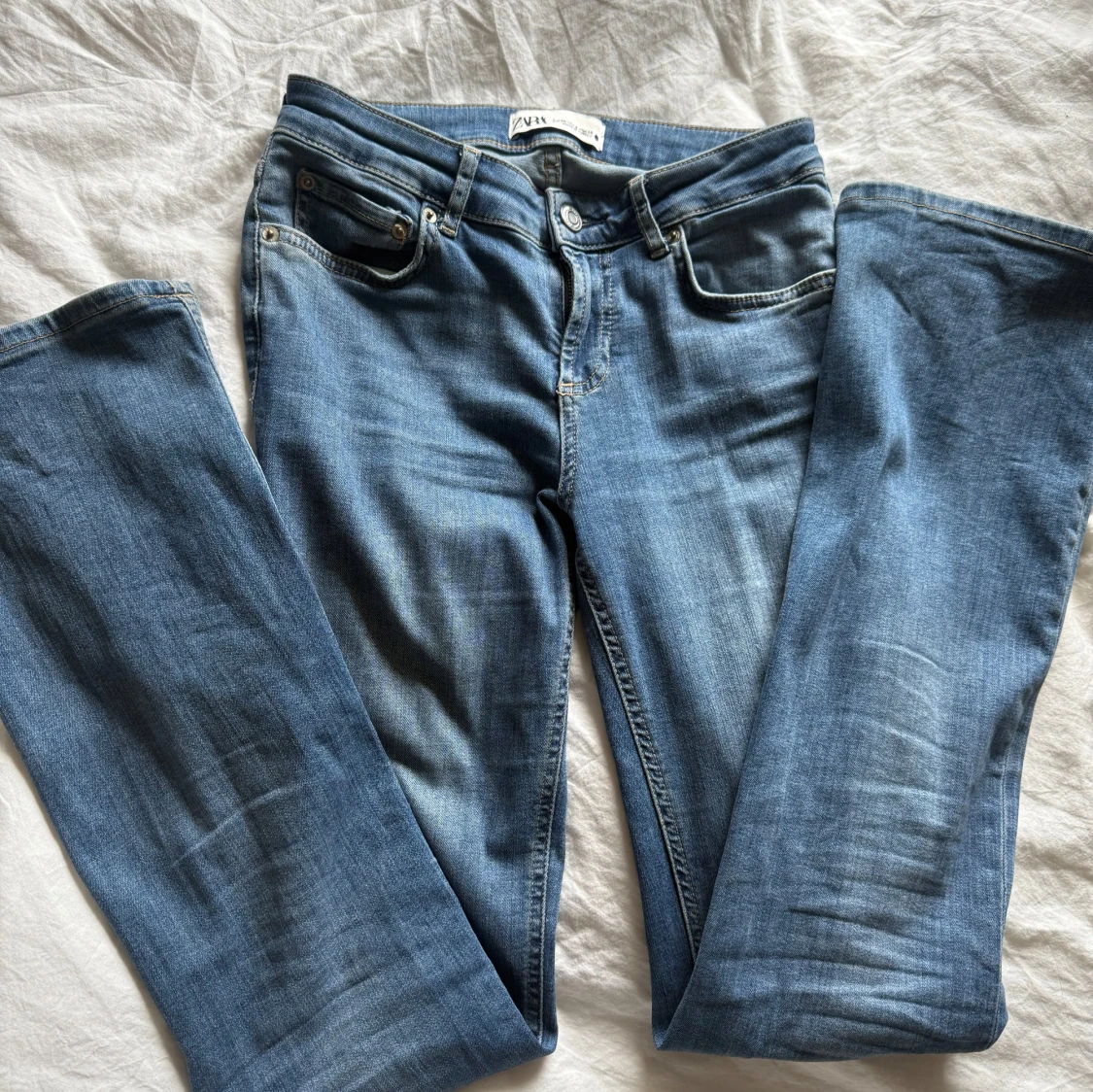 Blå jeans från Zara