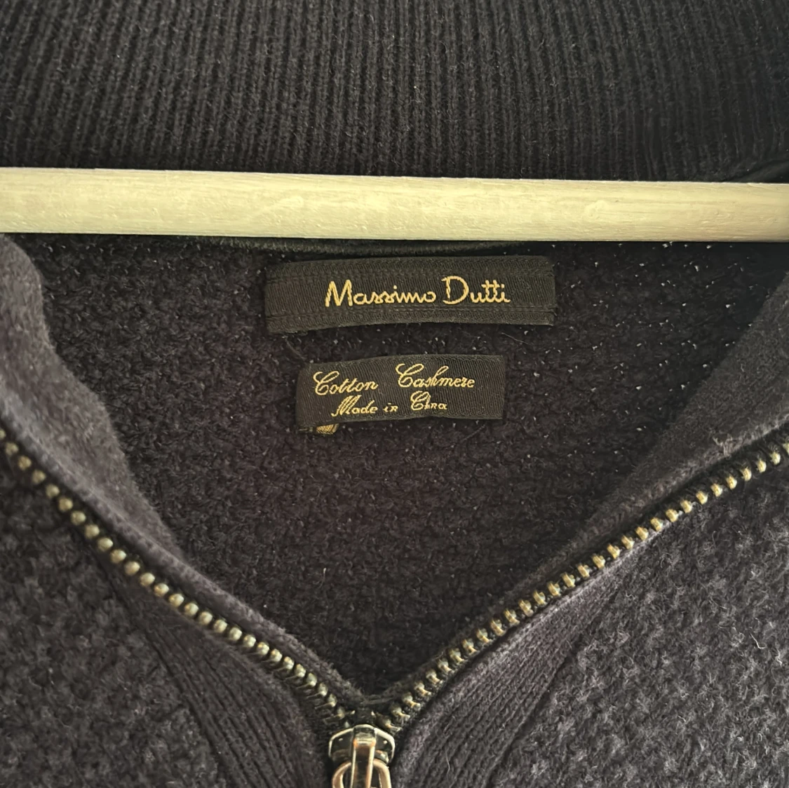 Mörkblå half zip tröja Massimo Dutti