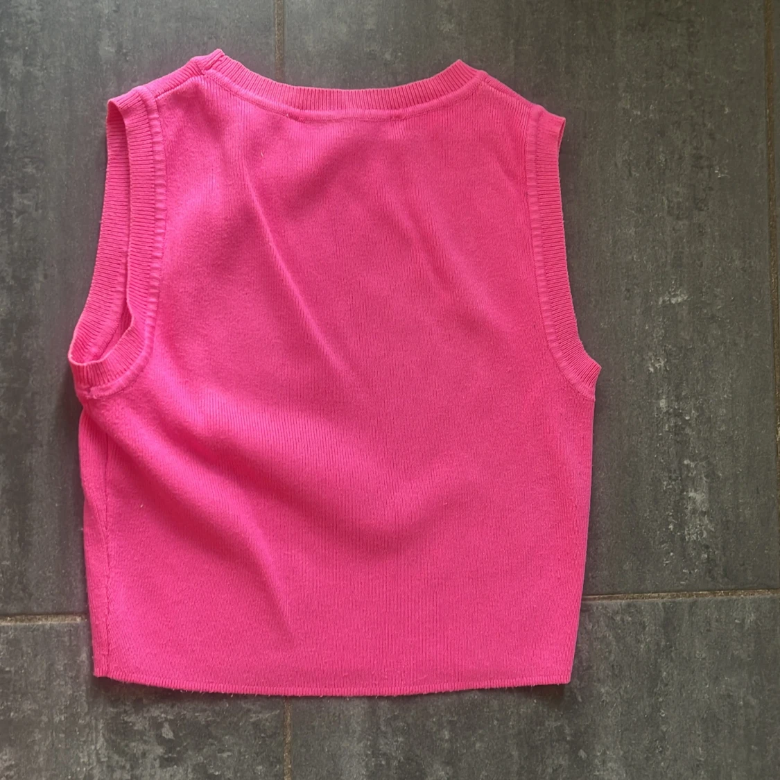 Rosa stickad ärmlös topp från Zara - 1