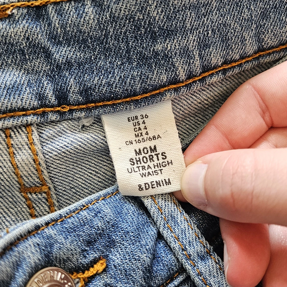 Högmidjade mom jeansshorts &Denim - 2