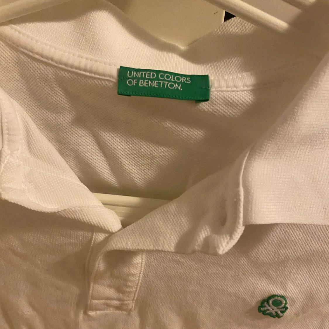 Vit pikétröja från Benetton - 2