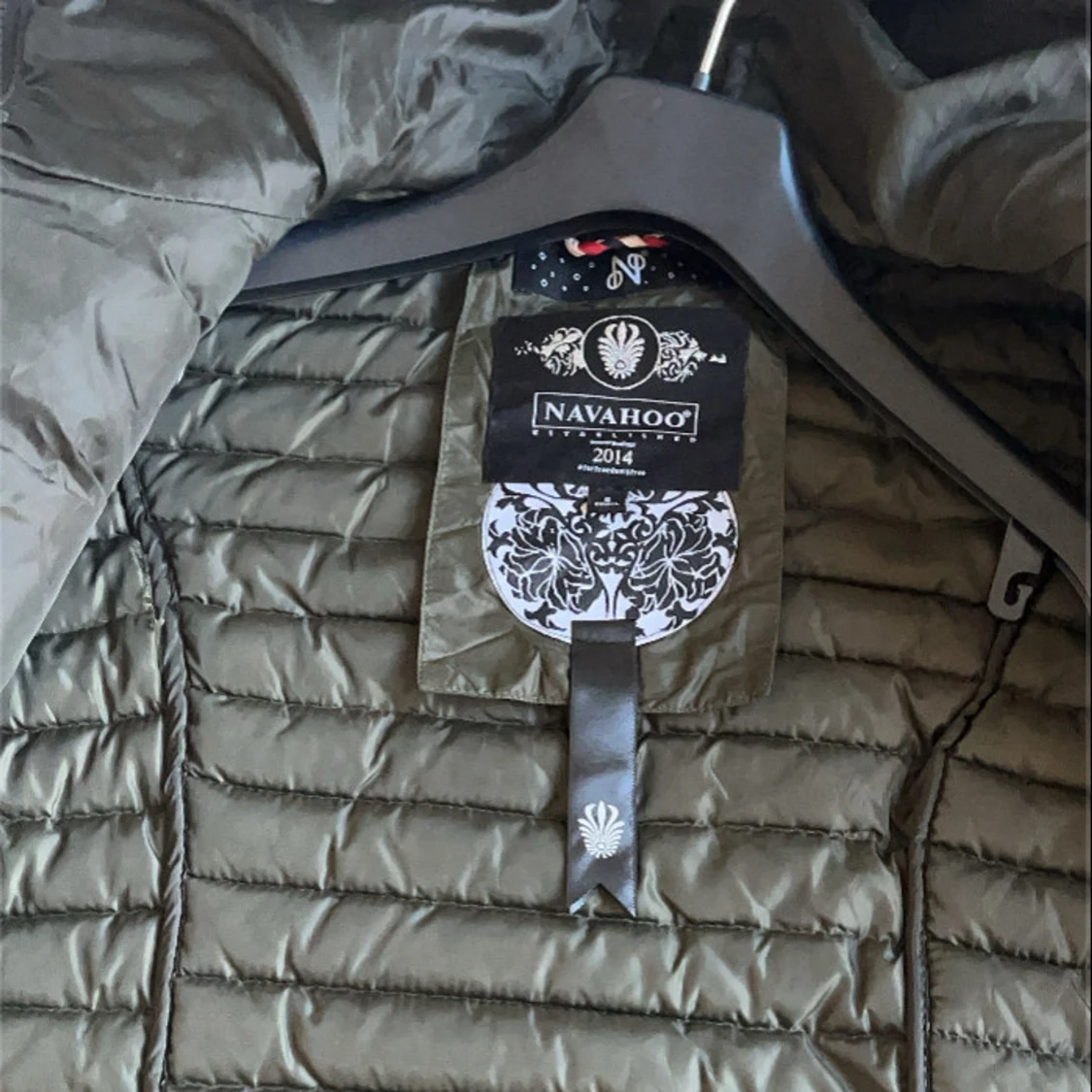 Svart pufferjacka från Navahoo S - 4