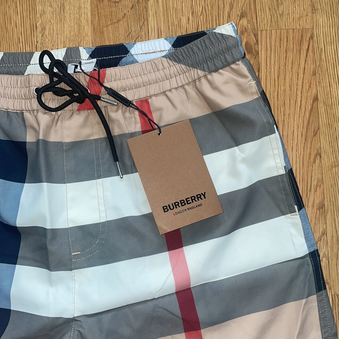 Rutig shorts från Burberry - 1
