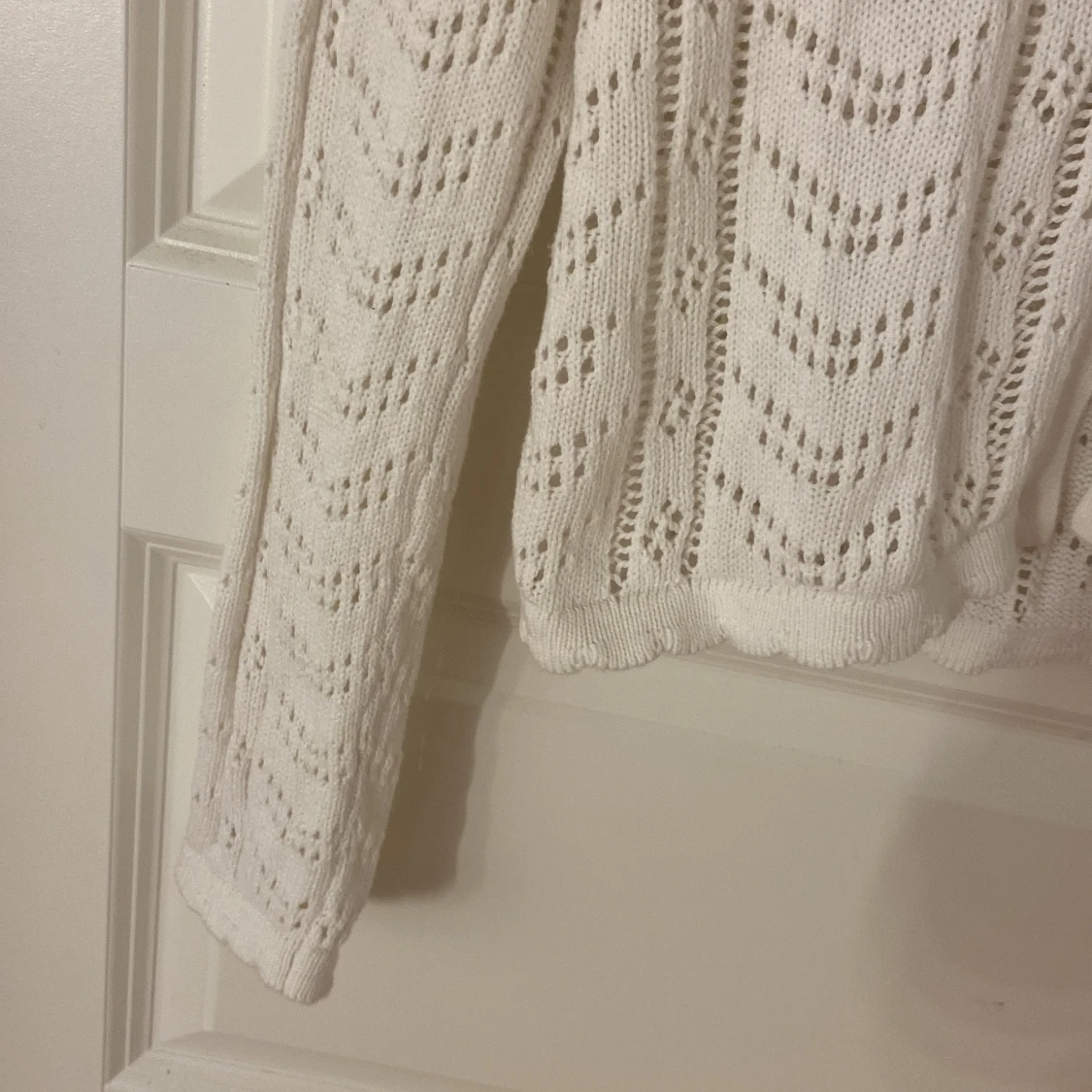Vit stickad kofta från 157, M - 3