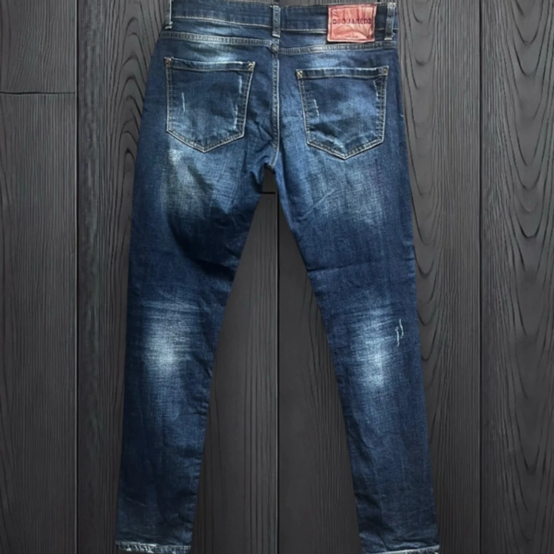 Desquerd jeans og  - 1