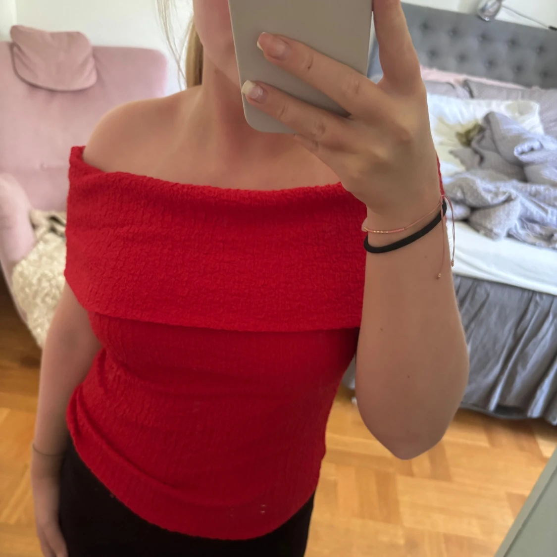 Röd offshoulder topp med struktur - 2