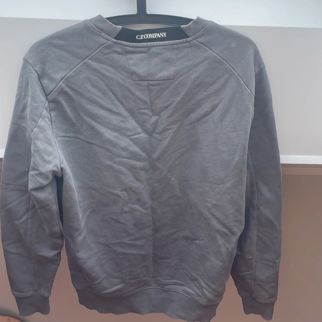 Grå sweatshirt från C.P. Company - 2