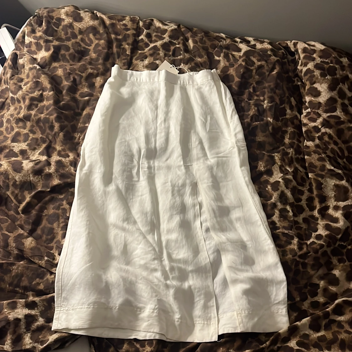 Vit långkjol i linne från GANT