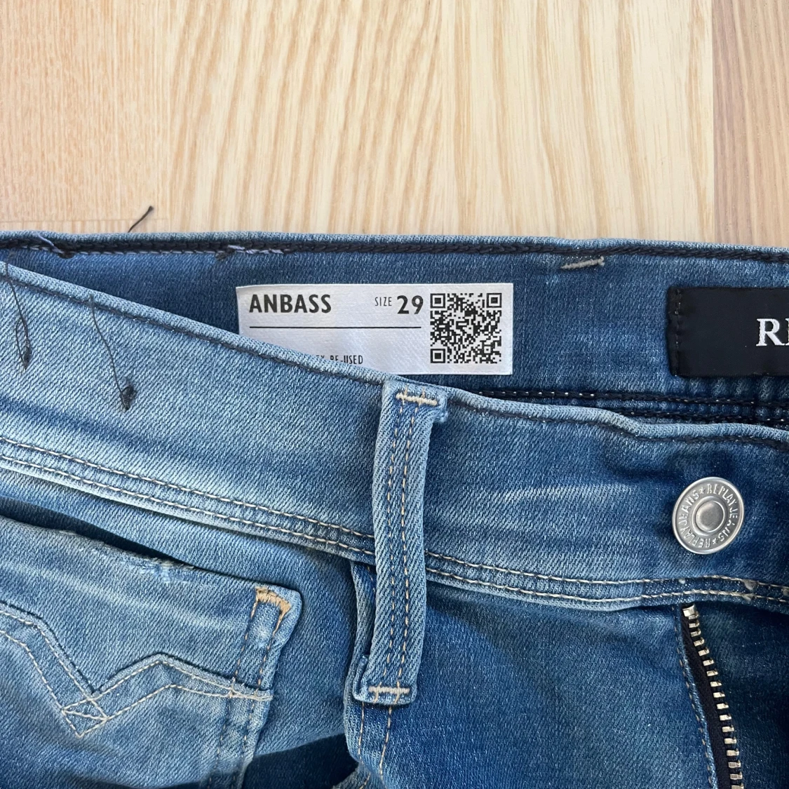 Blå jeansbyxor från Replay - 1