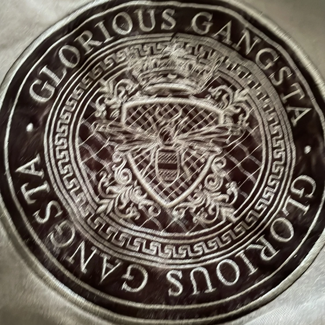 Grå hoodie från Glorious Gangsta - 3