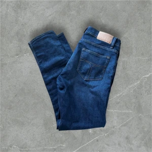 Tiger of Sweden jeans  - Mörkblå Tiger of Sweden jeans | Storlek 32/32 | pris kan diskuteras 🫱🏻‍🫲🏼