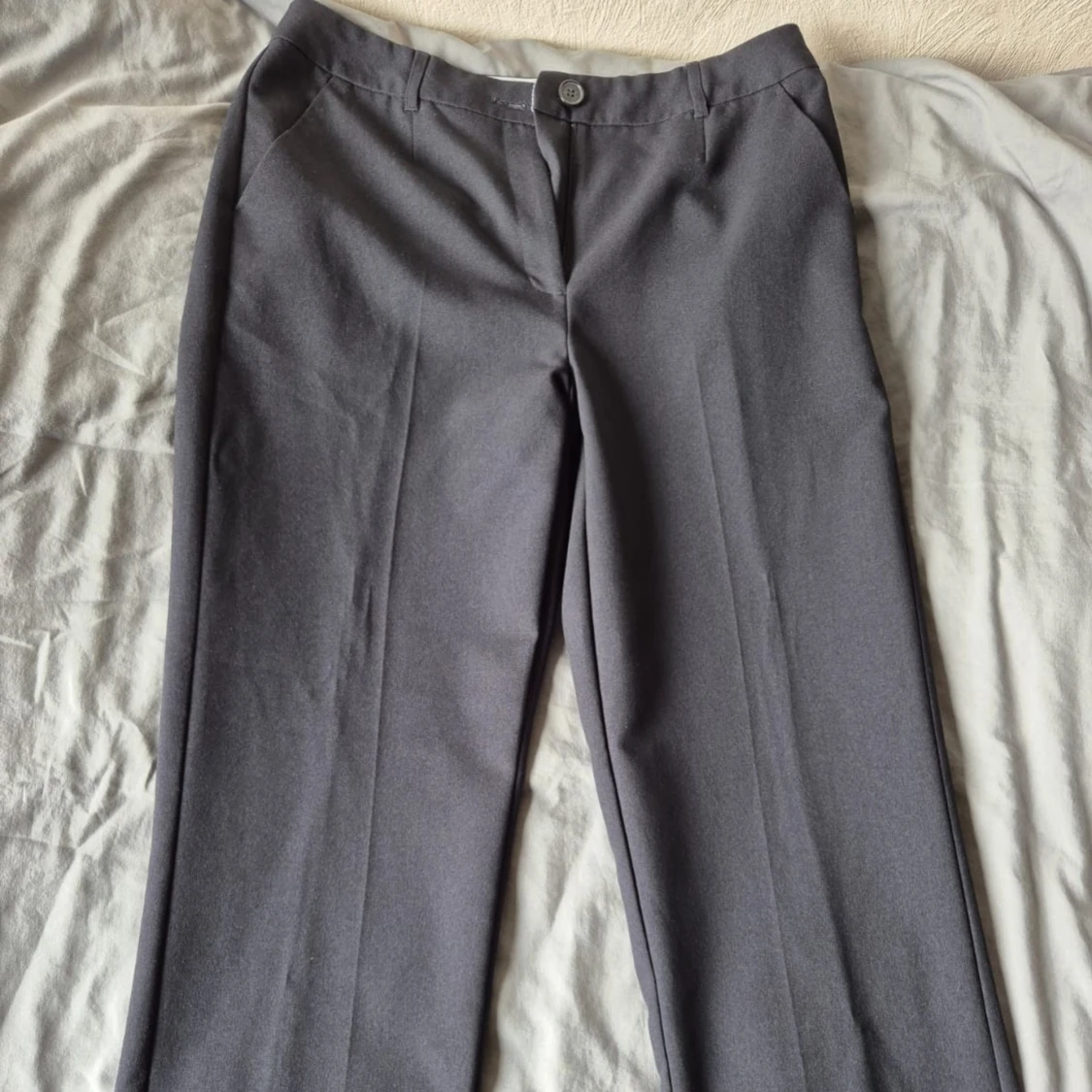 Svarta kostymbyxor från Papaya