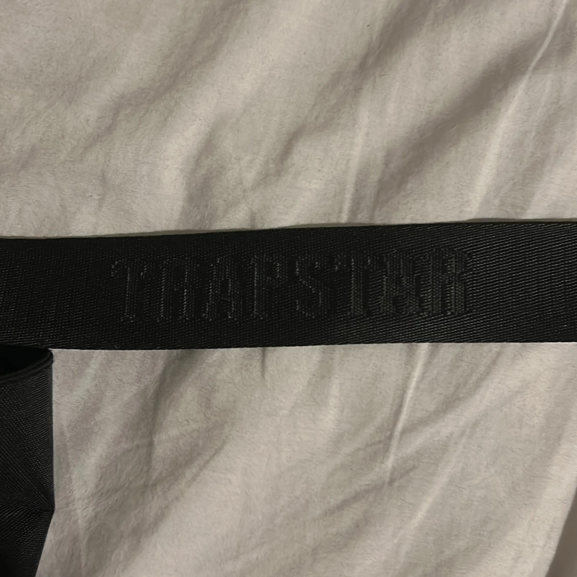 Svart axelväska från Trapstar - 1