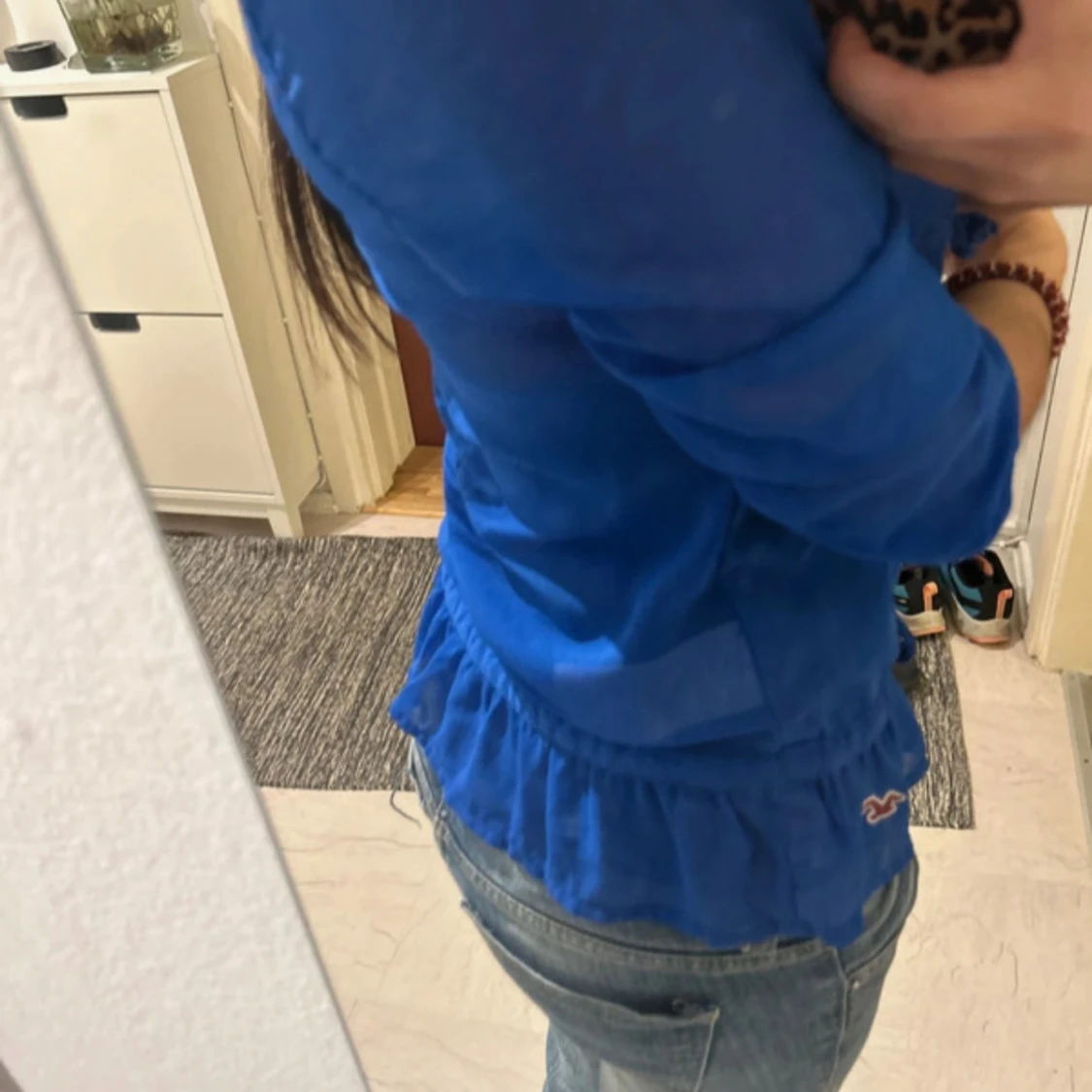 Blå blus från hollister - 1