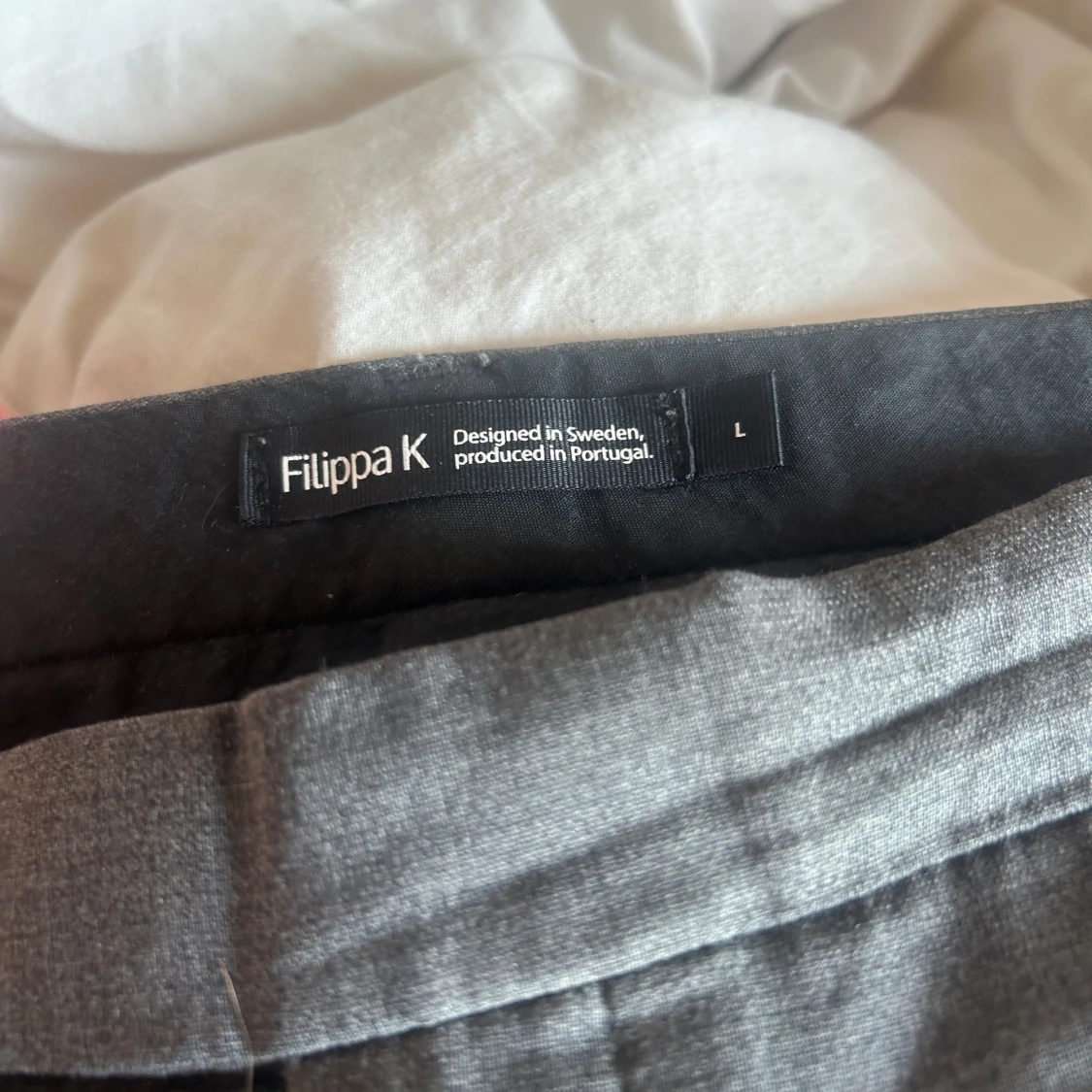 Grå kostymbyxor från Filippa K