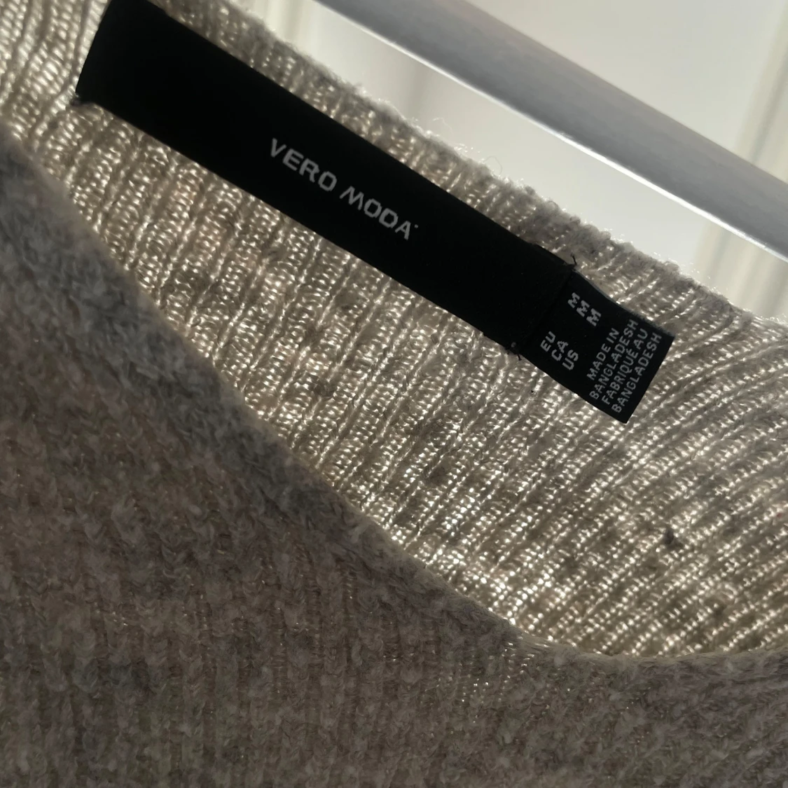 Grå stickad tröja från Vero Moda - 2