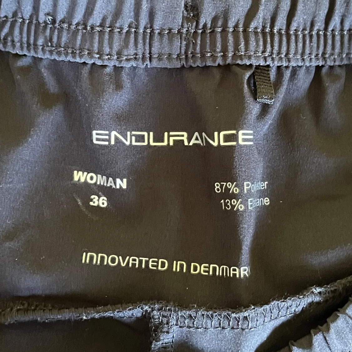 Svarta träningsshorts från Endurance - 2