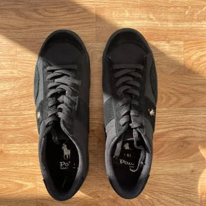 Polo ralph lauren skor - Ett par sköna finskor