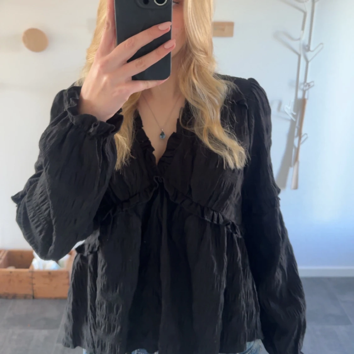 Svart blus från NA-KD