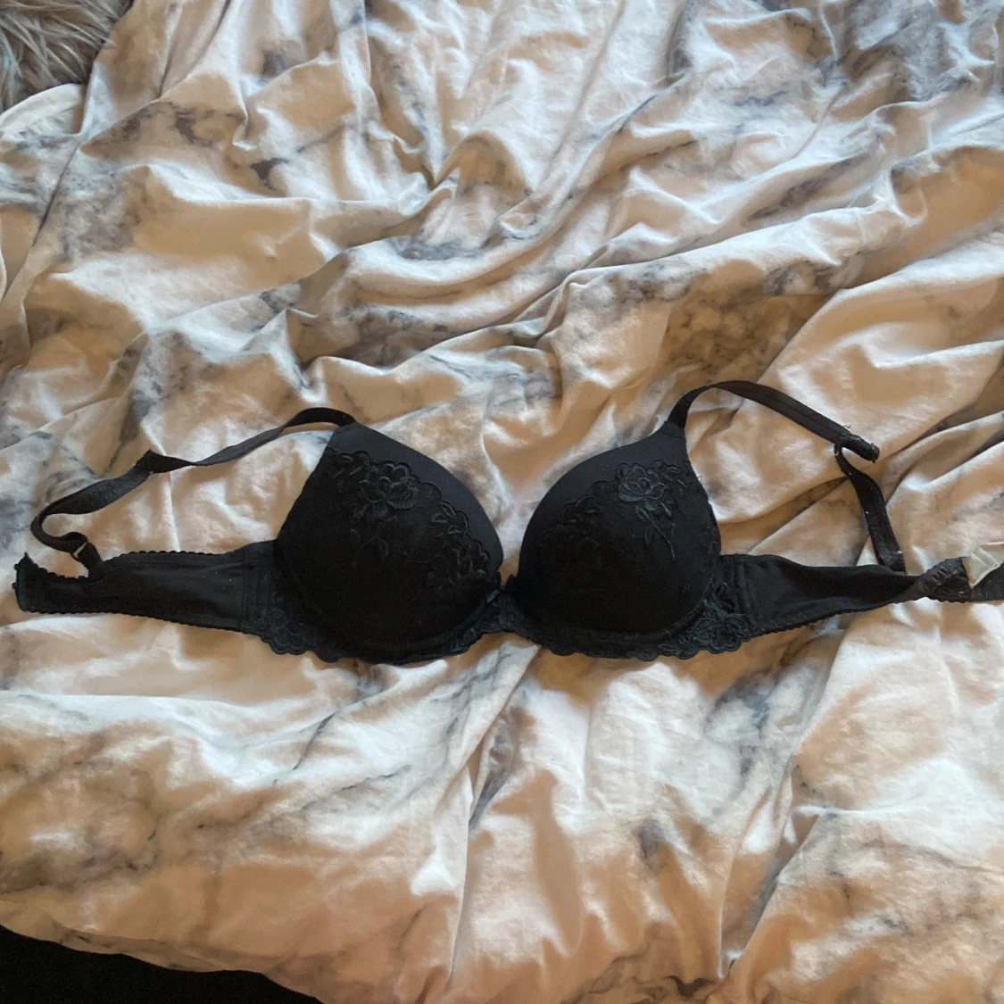 Svart spets-bh