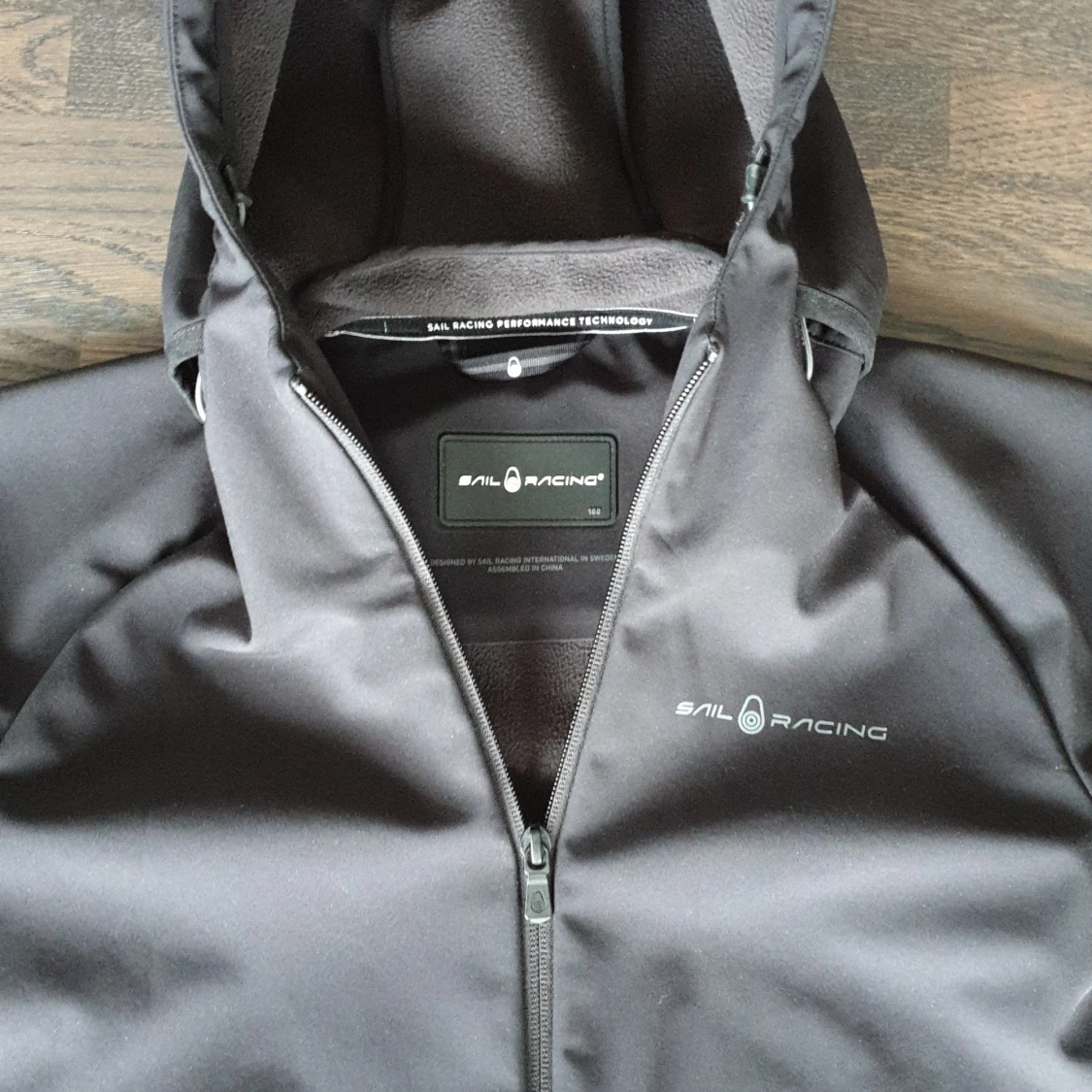 Svart jacka från Sail Racing - 2
