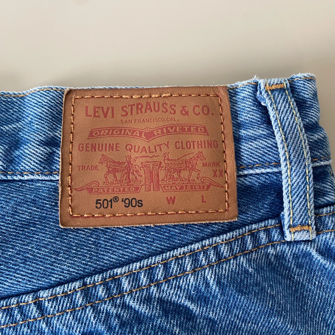 Blå Levis 501 jeans - 1