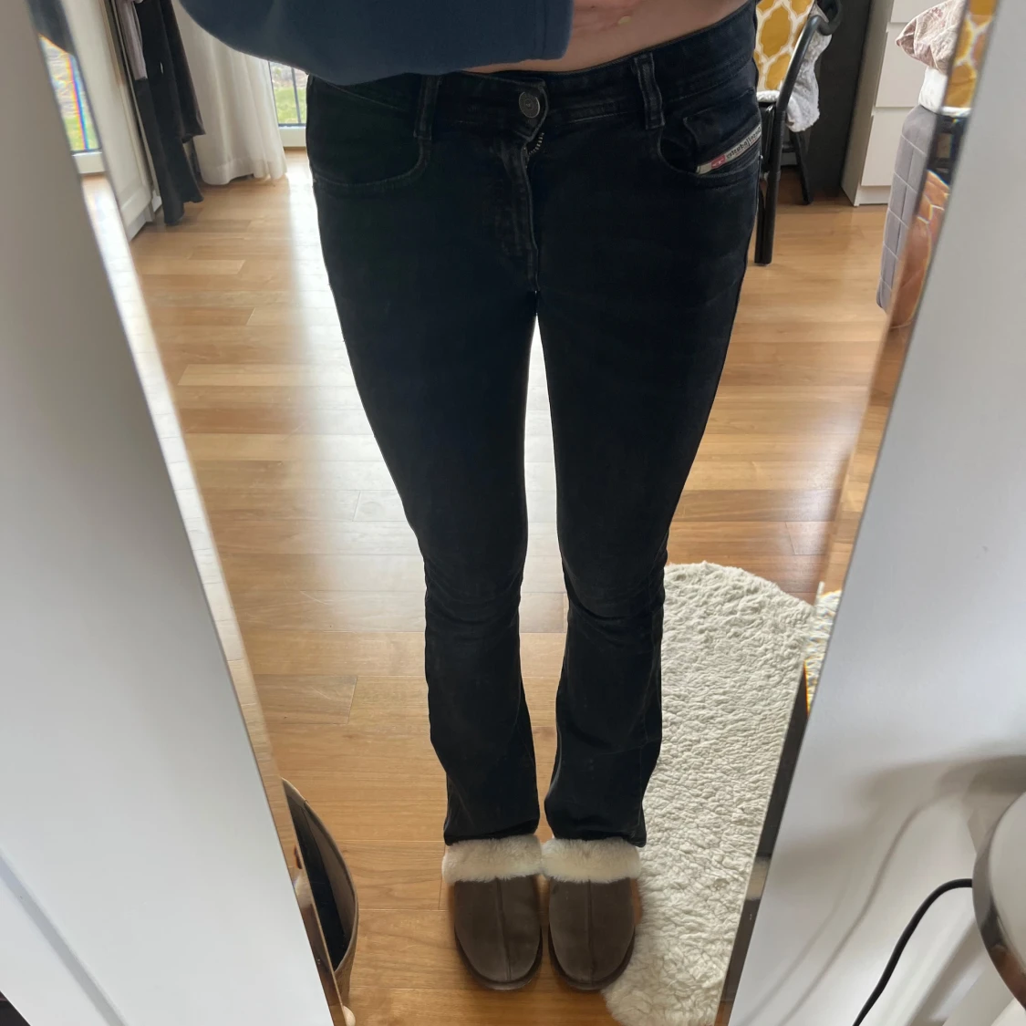 Svarta bootcut jeans från Diesel - 1