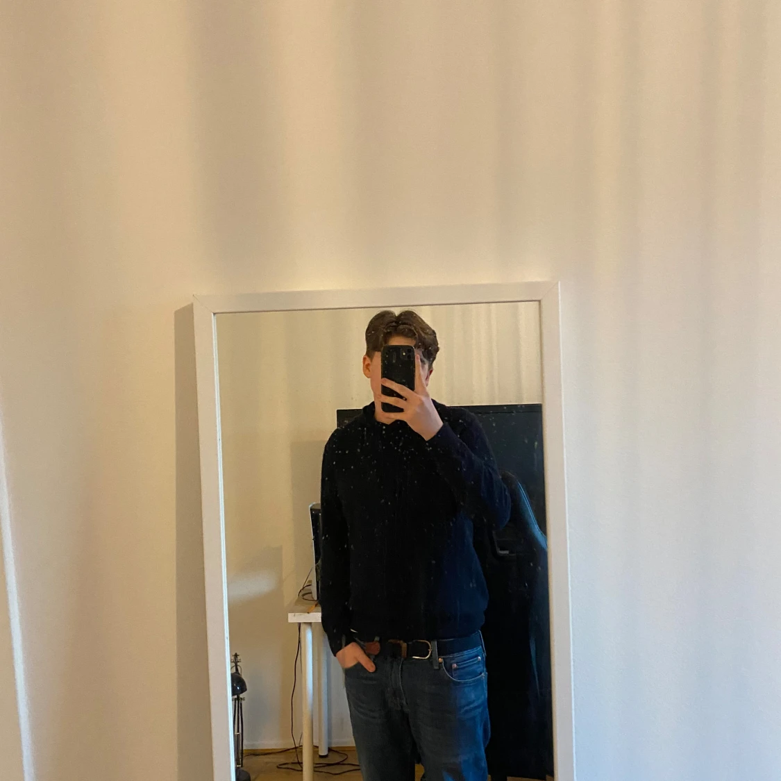 Marinblå Kashmir hoodie från Oscar Jacobson - 3