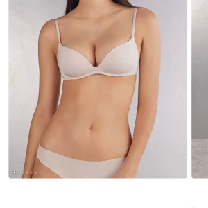 Gioia bh intimissimi - Super push up bh från intimissimi. Endast testad