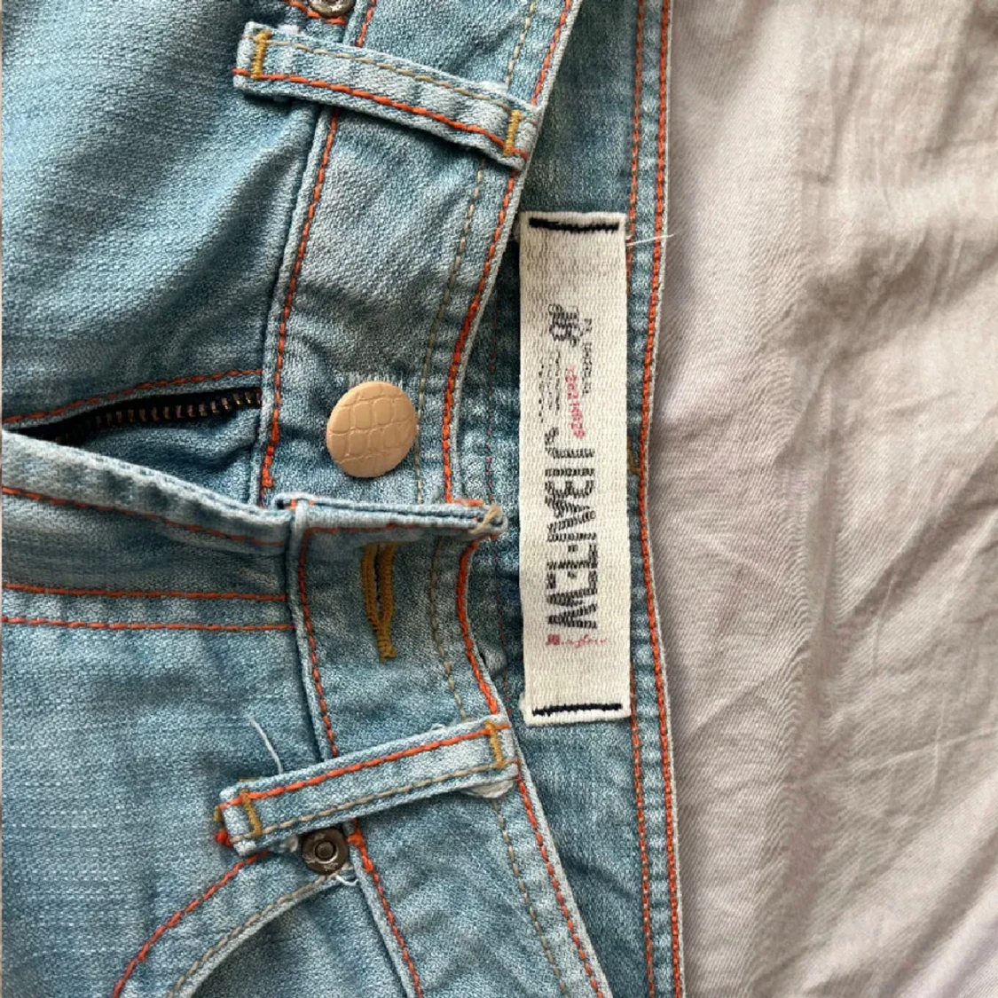 Ljusblå jeansshorts från Denim - 1