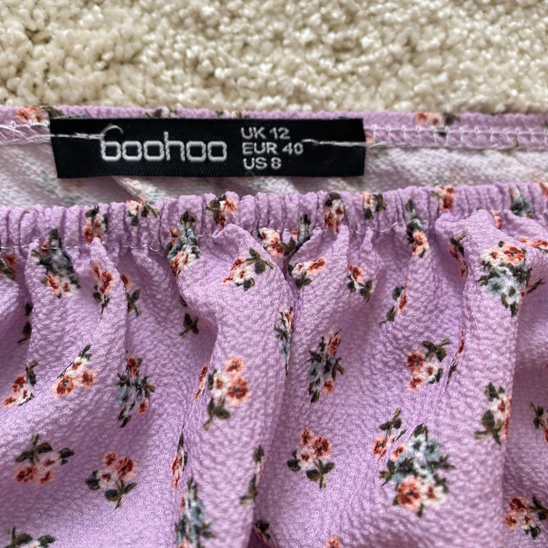 Lila blommig blus - 4