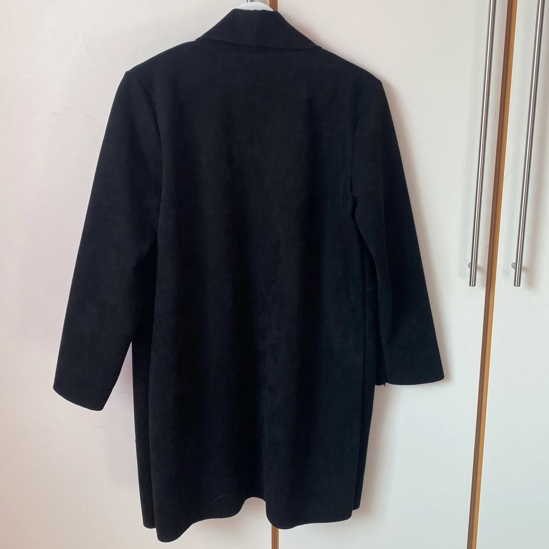 Svart längre kavaj från Chica London - 2