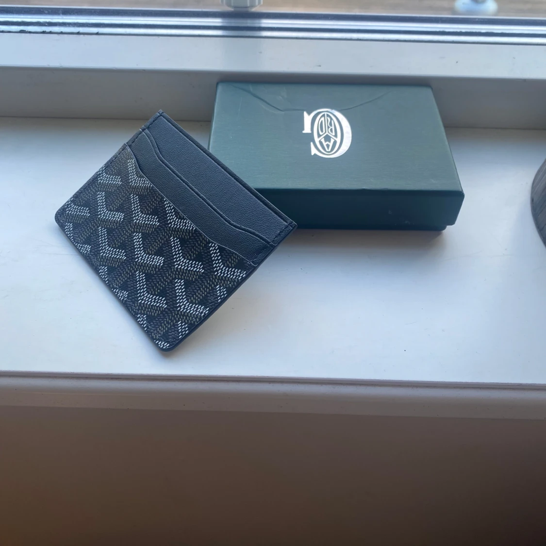 Mönstrad plånbok  - 1