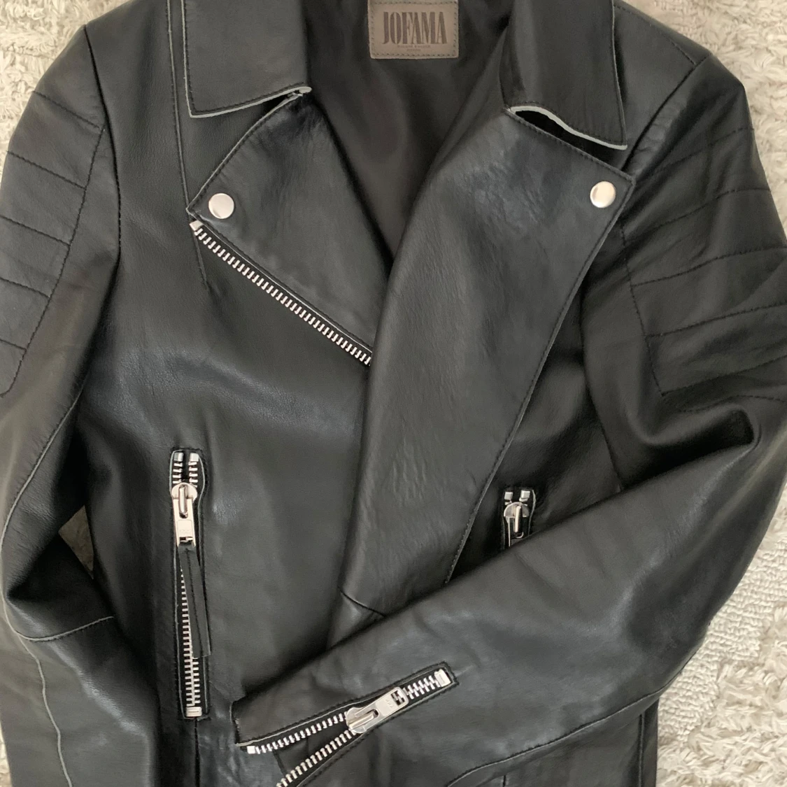 Svart skinnjacka från Jofama - 1