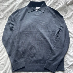 merinoullströja från These Glory Days - Oanvänd tröja jag köp från volt, nypris 1000kr från These Glory Days i mjuk merinoull.