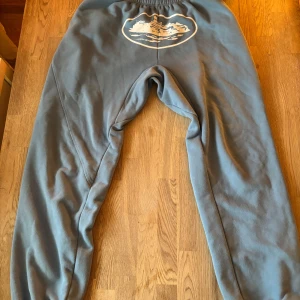 Corteiz Joggers - Storlek M TTS (baggy) bra kvalité, använda men i bra skick.