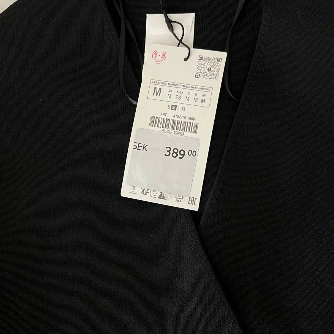 Svart blus ifrån Zara  - 2