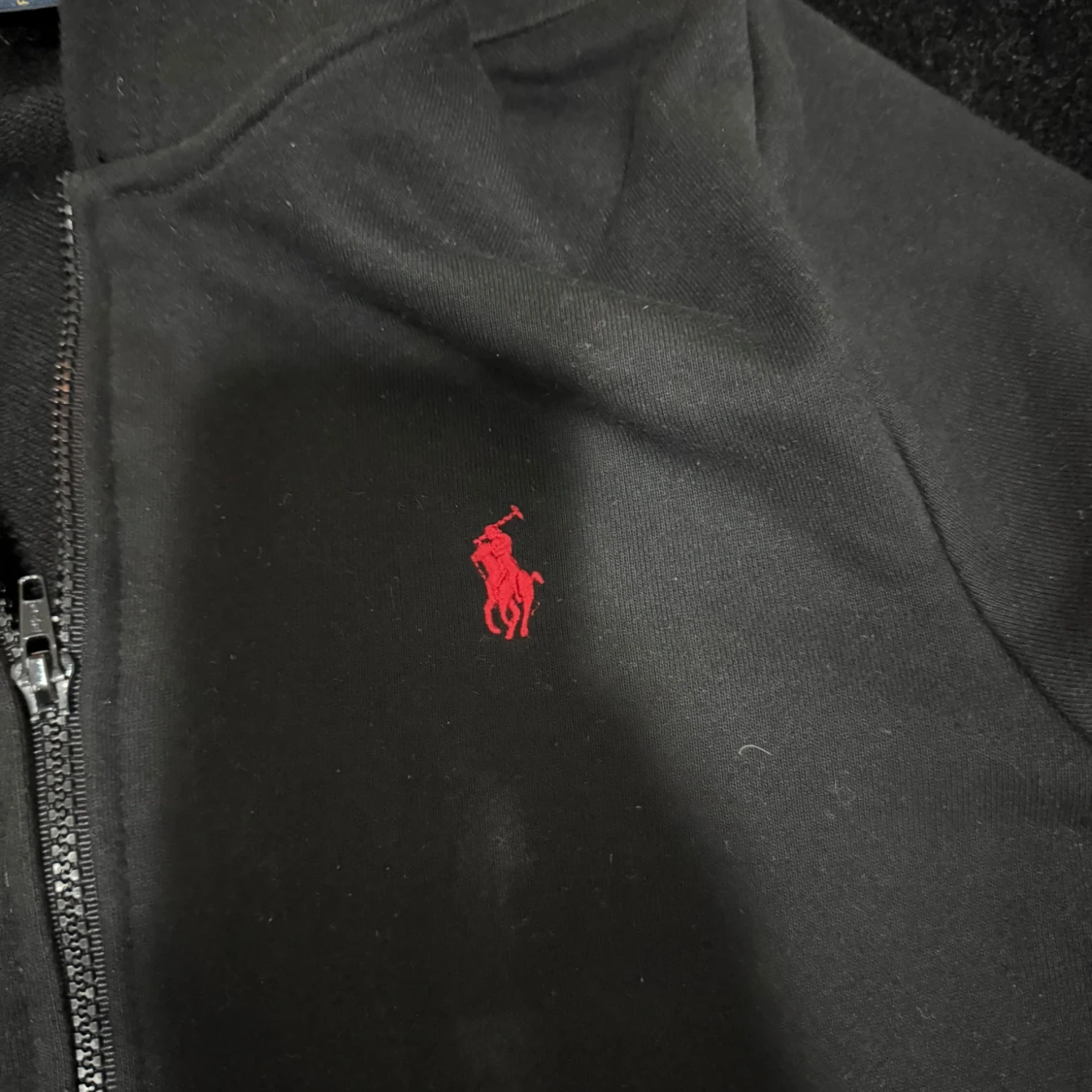 Svart hoodie från Polo Ralph Lauren - 2