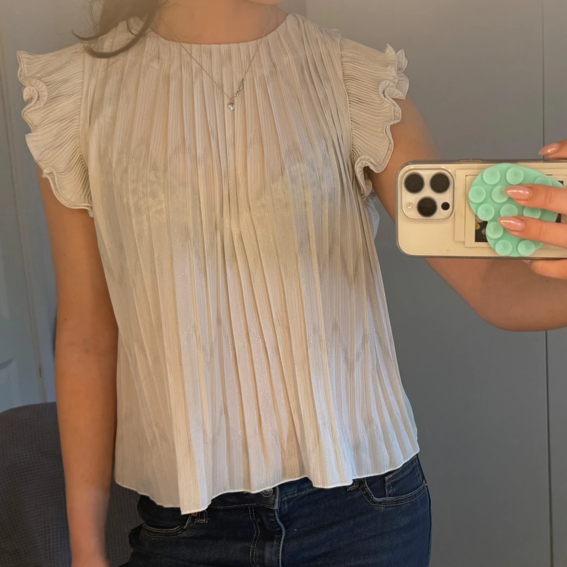 Vit blus från &Other Stories - 1