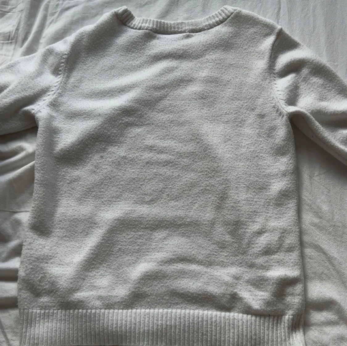 Stickad tröja🤍 - 3