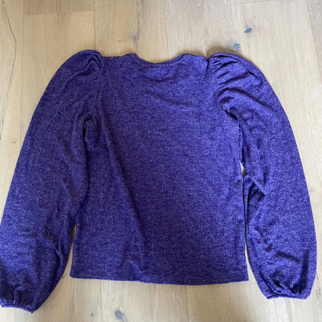 Lila långärmad tröja - 1