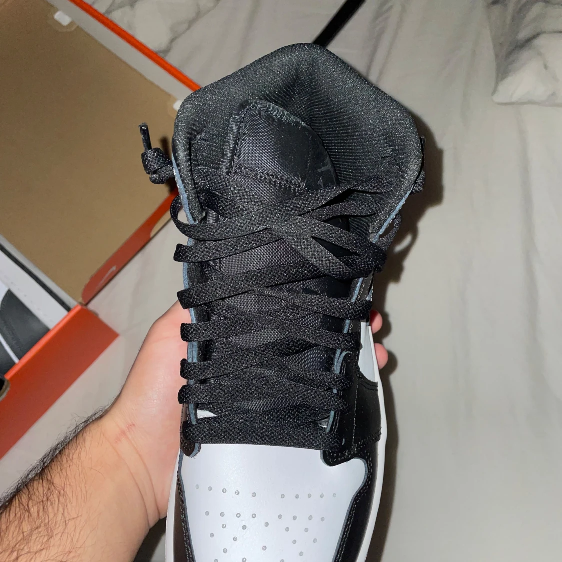 Nike Air Jordan 1 Mid svart/grå - 1