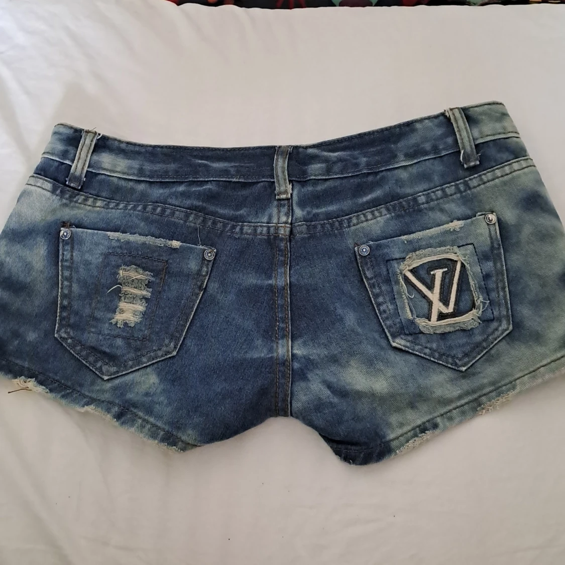 Blåa low waist jeans shorts - 1