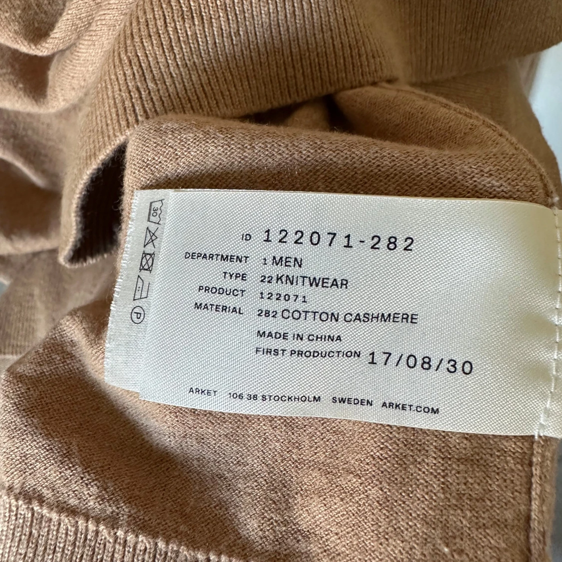 Beige stickad tröja från Arket - 3