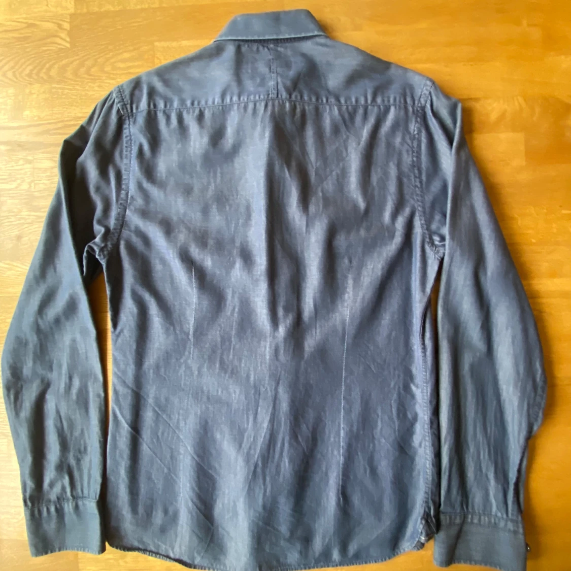 Blå skjorta från The Tailoring Club - 2