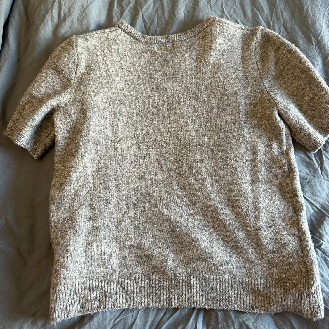 Grå stickad tröja från H&M - 1
